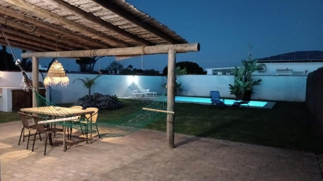 Ferienhaus Casitas De La Barrosa Con Jardin Y Piscina Chiclana de la Frontera