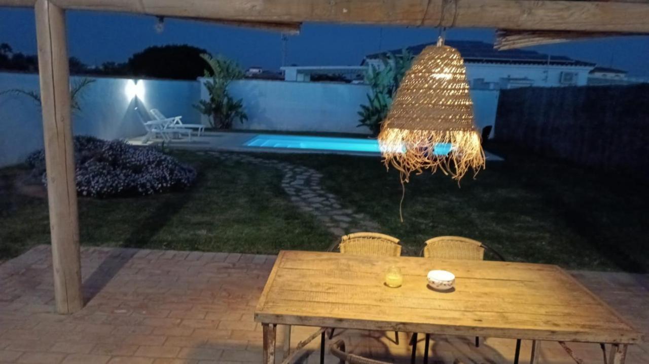 Casitas De La Barrosa Con Jardin Y Piscina * Chiclana de la Frontera