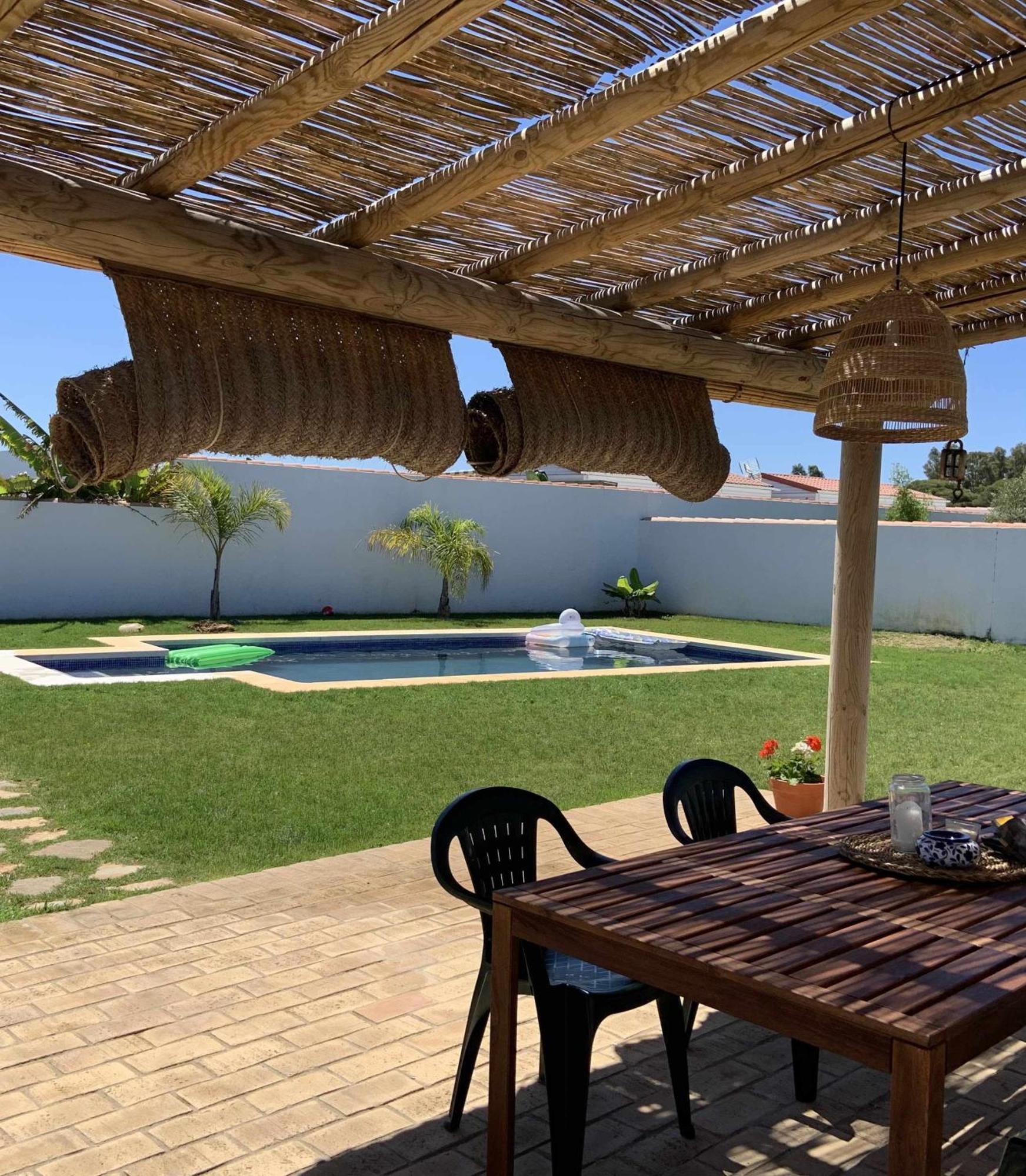 Holiday home Casitas De La Barrosa Con Jardin Y Piscina *