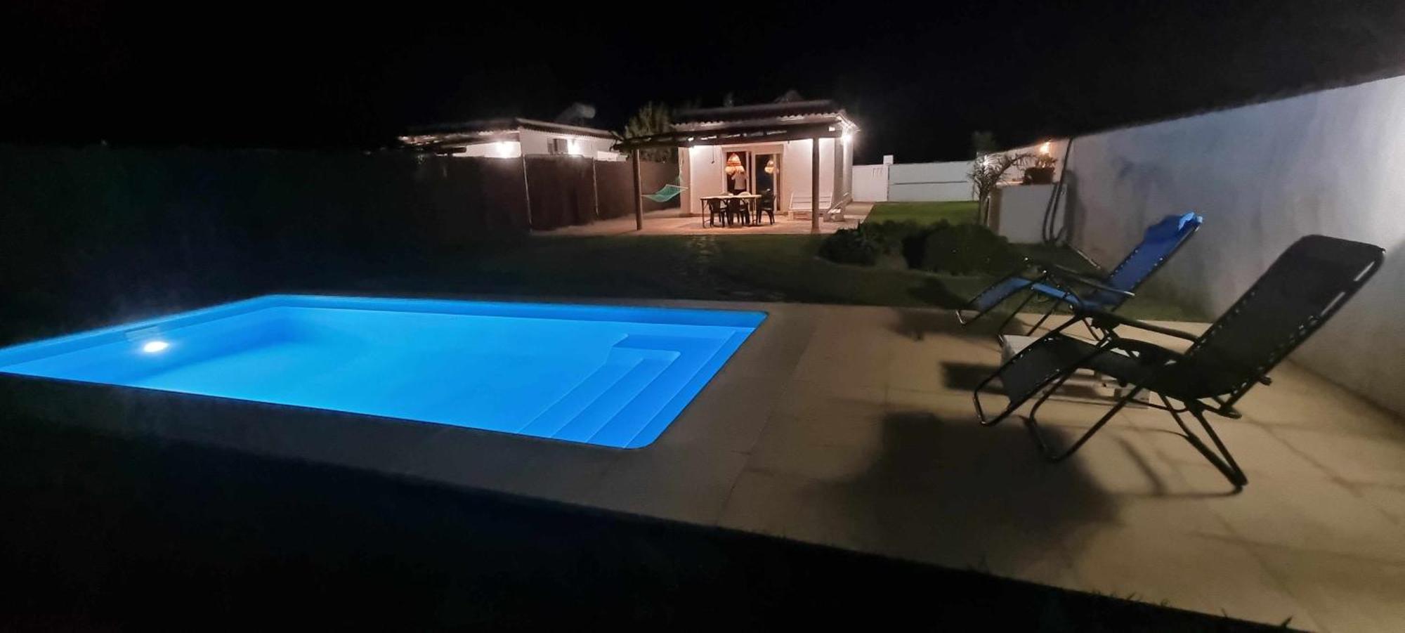 Casitas De La Barrosa Con Jardin Y Piscina Holiday home *