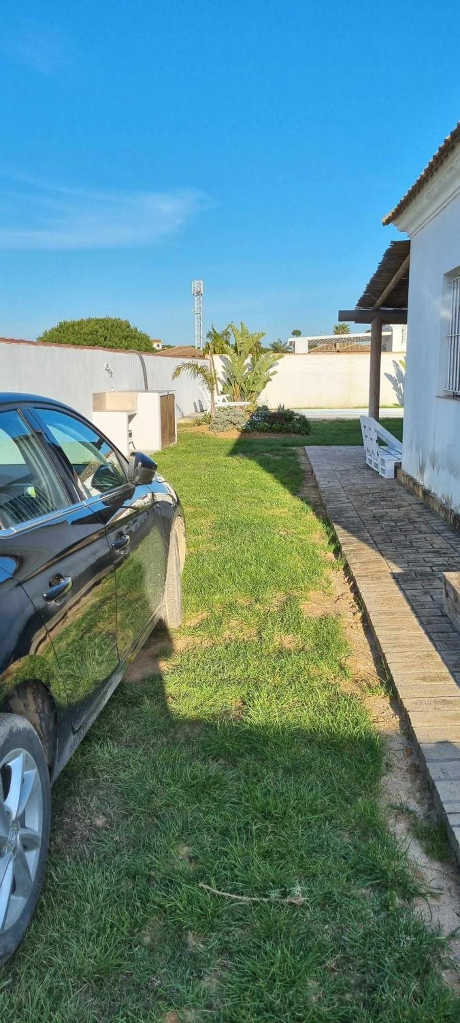 Casitas De La Barrosa Con Jardin Y Piscina Holiday home Chiclana de la Frontera