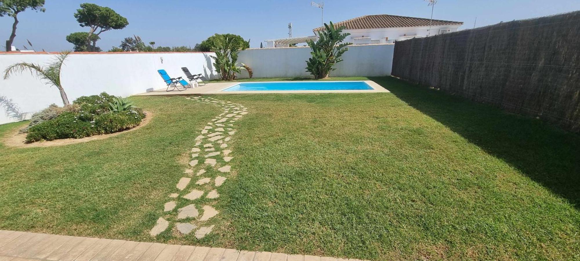 Casitas De La Barrosa Con Jardin Y Piscina *